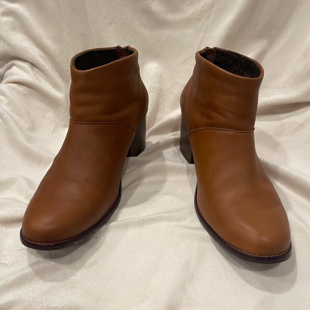 Tom’s block heel ankle boots